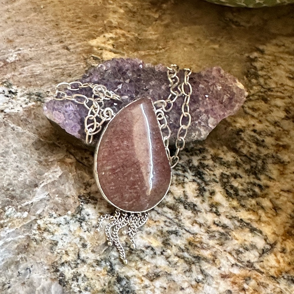 Huge Silver Pink Quartzite Stone Necklace - Picture 6 of 8
